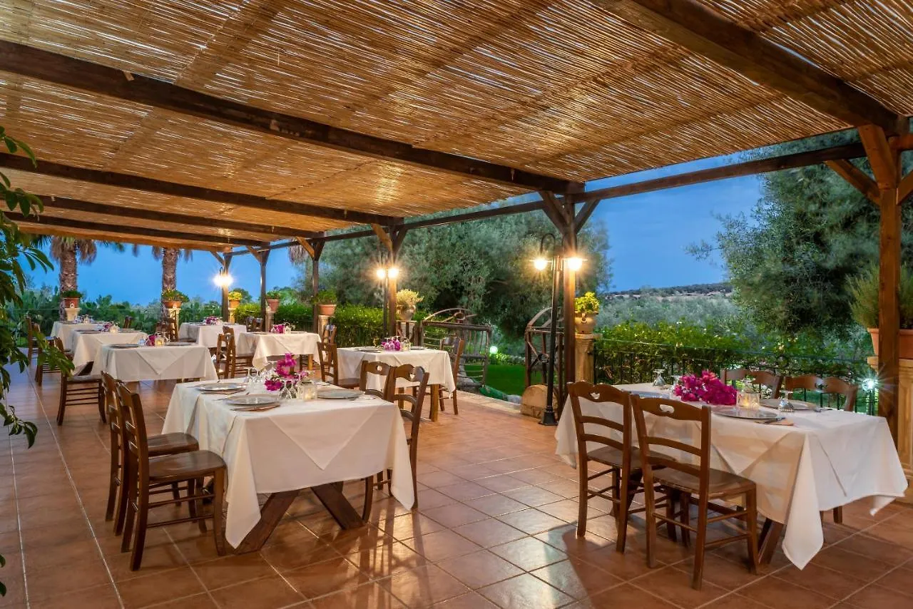 Landhaus Agriturismo Borgo Degli Ulivi Canicattini Bagni Italien