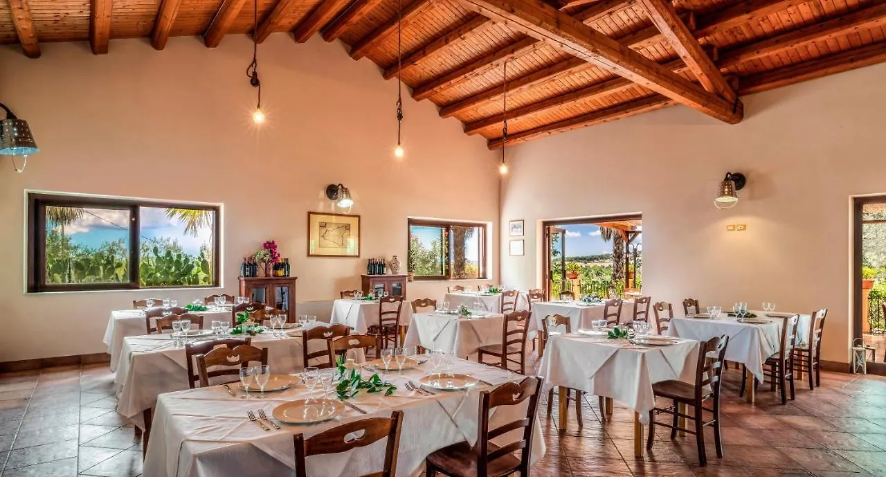 Canicattini Bagni Agriturismo Borgo Degli Ulivi إيطاليا