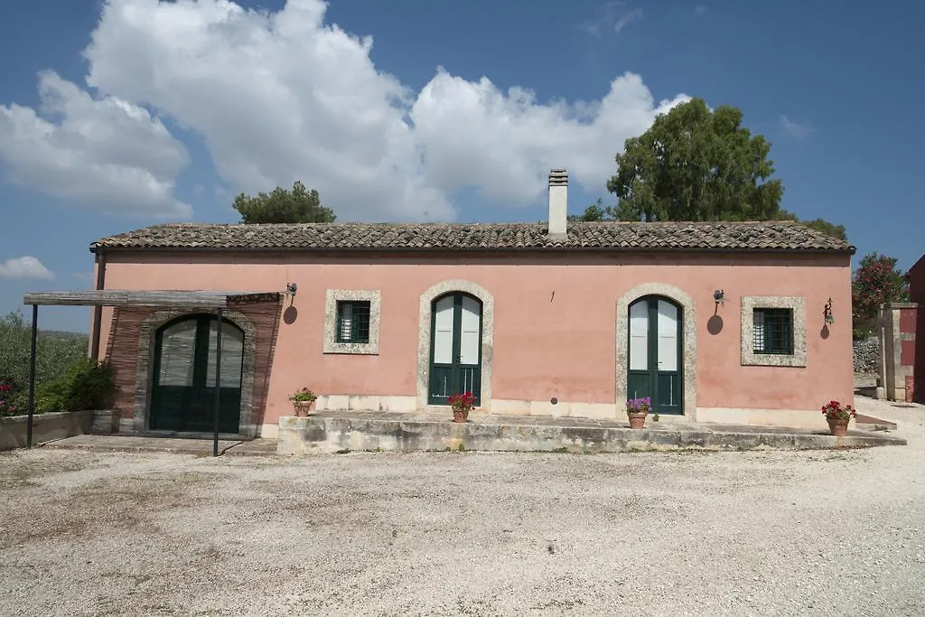 Canicattini Bagni Agriturismo Borgo Degli Ulivi